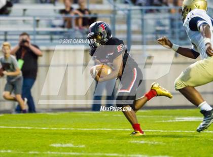 Thumbnail 3 in Pomona vs. Mullen photogallery.