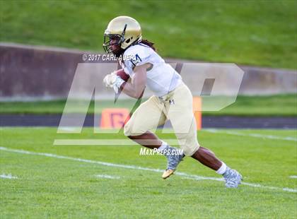 Thumbnail 3 in Pomona vs. Mullen photogallery.