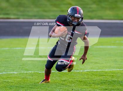 Thumbnail 3 in Pomona vs. Mullen photogallery.