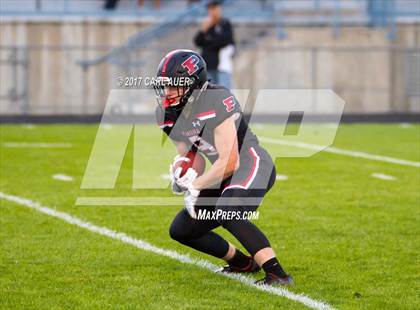 Thumbnail 1 in Pomona vs. Mullen photogallery.
