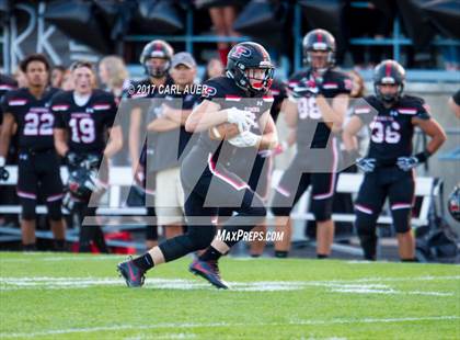 Thumbnail 2 in Pomona vs. Mullen photogallery.