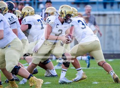 Thumbnail 2 in Pomona vs. Mullen photogallery.