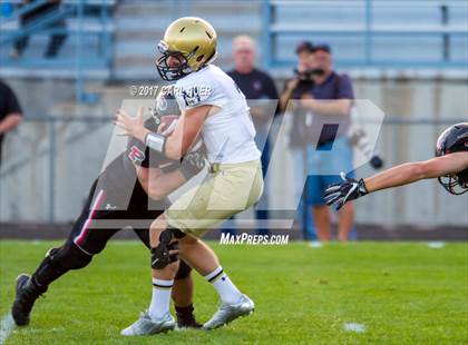 Thumbnail 1 in Pomona vs. Mullen photogallery.