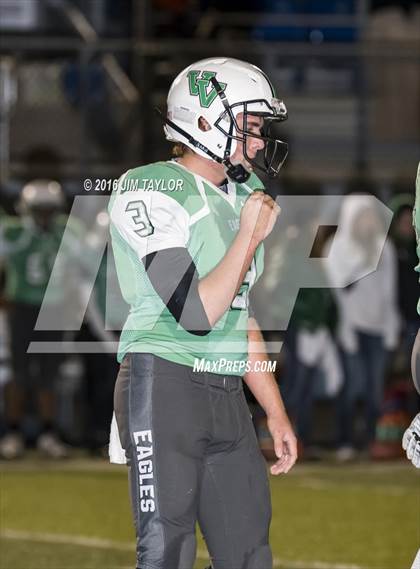 Thumbnail 2 in Valley View vs De Leon (UIL 2A Area Playoff) photogallery.