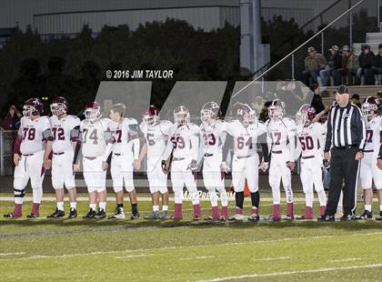 Thumbnail 2 in Valley View vs De Leon (UIL 2A Area Playoff) photogallery.