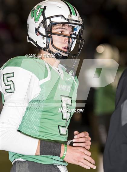 Thumbnail 2 in Valley View vs De Leon (UIL 2A Area Playoff) photogallery.