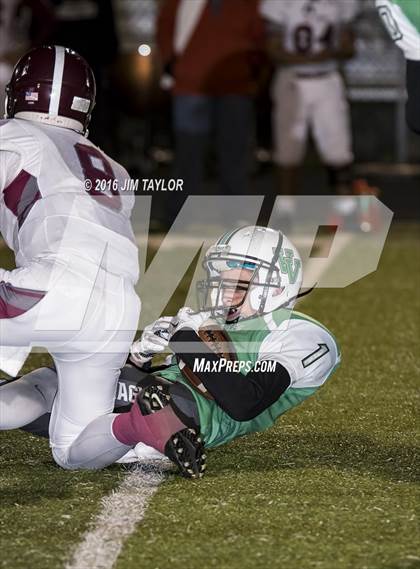 Thumbnail 1 in Valley View vs De Leon (UIL 2A Area Playoff) photogallery.