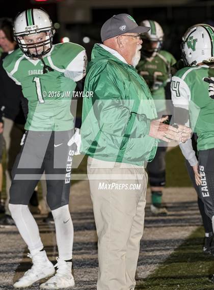 Thumbnail 2 in Valley View vs De Leon (UIL 2A Area Playoff) photogallery.