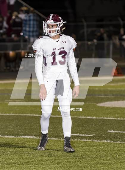 Thumbnail 3 in Valley View vs De Leon (UIL 2A Area Playoff) photogallery.