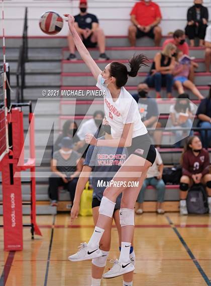Thumbnail 2 in Huntington Beach vs Redondo Union photogallery.
