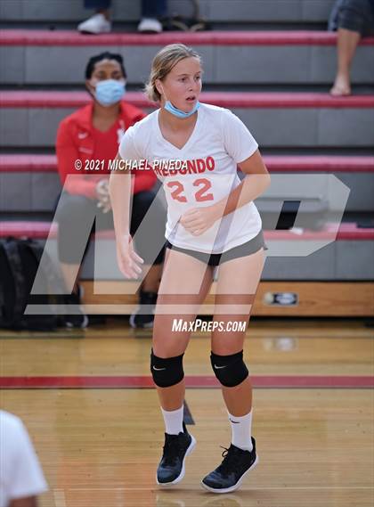 Thumbnail 2 in Huntington Beach vs Redondo Union photogallery.