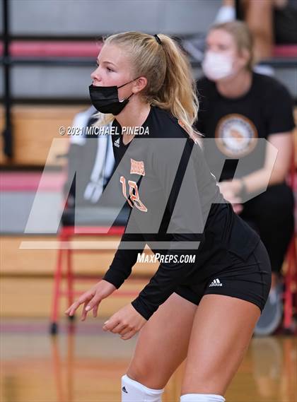 Thumbnail 1 in Huntington Beach vs Redondo Union photogallery.