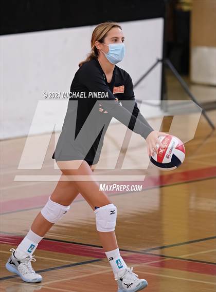 Thumbnail 2 in Huntington Beach vs Redondo Union photogallery.