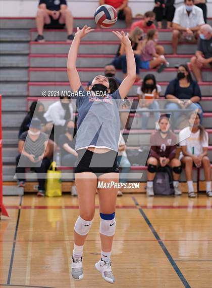 Thumbnail 1 in Huntington Beach vs Redondo Union photogallery.