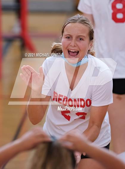 Thumbnail 2 in Huntington Beach vs Redondo Union photogallery.