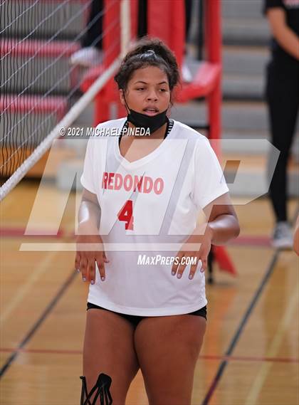Thumbnail 2 in Huntington Beach vs Redondo Union photogallery.