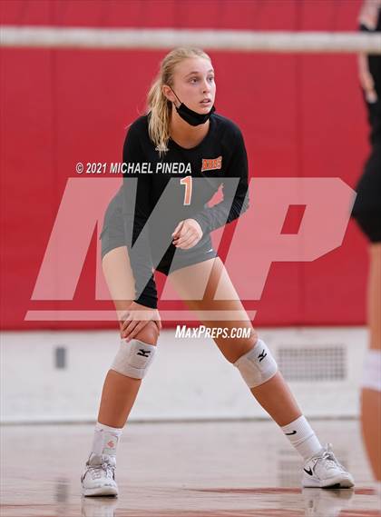 Thumbnail 3 in Huntington Beach vs Redondo Union photogallery.