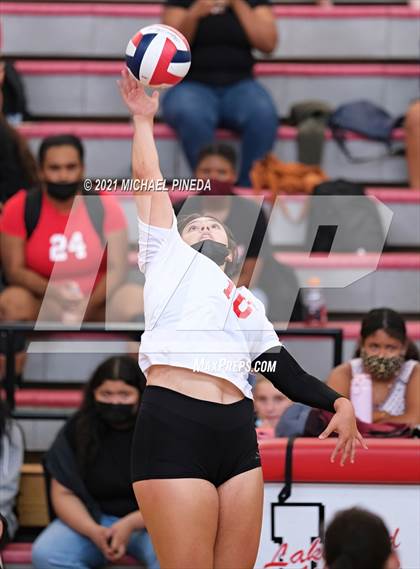 Thumbnail 2 in Huntington Beach vs Redondo Union photogallery.