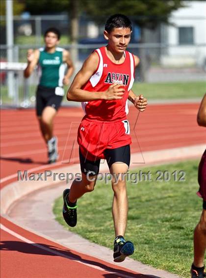Thumbnail 2 in Titan Top 9 Invitational (Boys 1600m Run) photogallery.