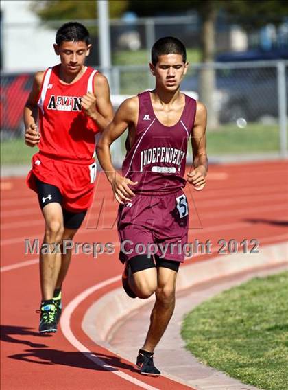 Thumbnail 2 in Titan Top 9 Invitational (Boys 1600m Run) photogallery.