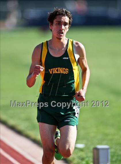 Thumbnail 2 in Titan Top 9 Invitational (Boys 1600m Run) photogallery.