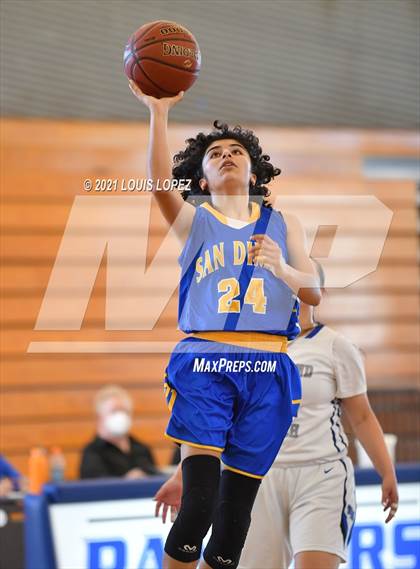 Thumbnail 3 in San Dimas @ Diamond Ranch photogallery.