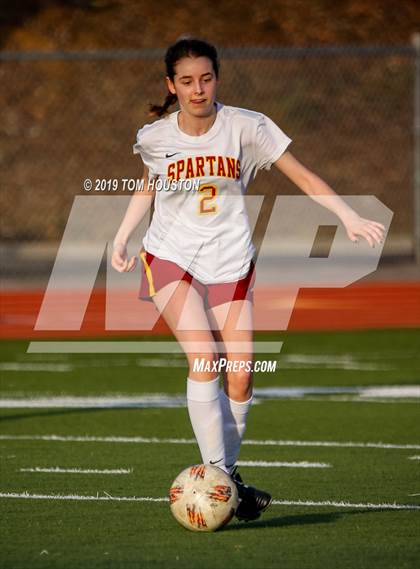 Thumbnail 1 in Glendora vs. La Canada photogallery.