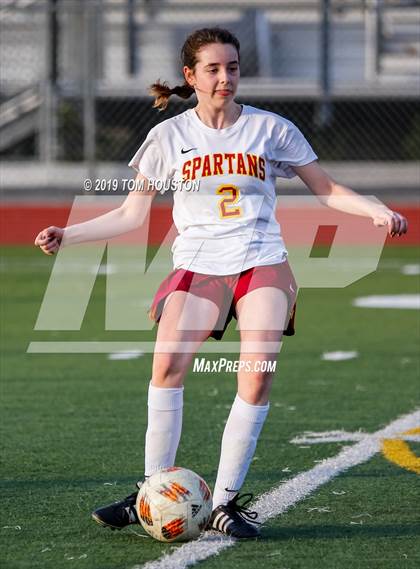 Thumbnail 2 in Glendora vs. La Canada photogallery.