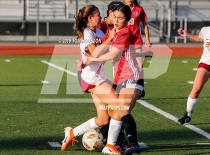 Thumbnail 2 in Glendora vs. La Canada photogallery.