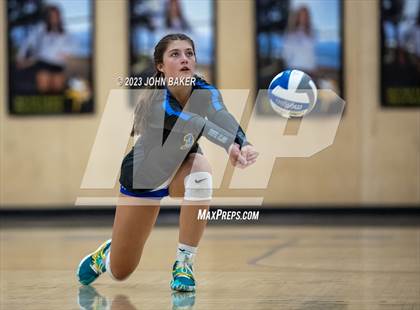 Thumbnail 1 in Wooster @ South Tahoe photogallery.