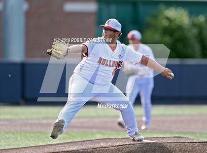 Thumbnail 3 in Kilgore vs. Benbrook Game 1 (UIL 4A Regional Finals) photogallery.