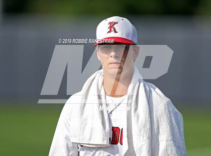Thumbnail 1 in Kilgore vs. Benbrook Game 1 (UIL 4A Regional Finals) photogallery.