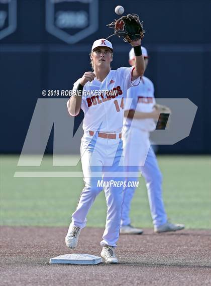 Thumbnail 2 in Kilgore vs. Benbrook Game 1 (UIL 4A Regional Finals) photogallery.