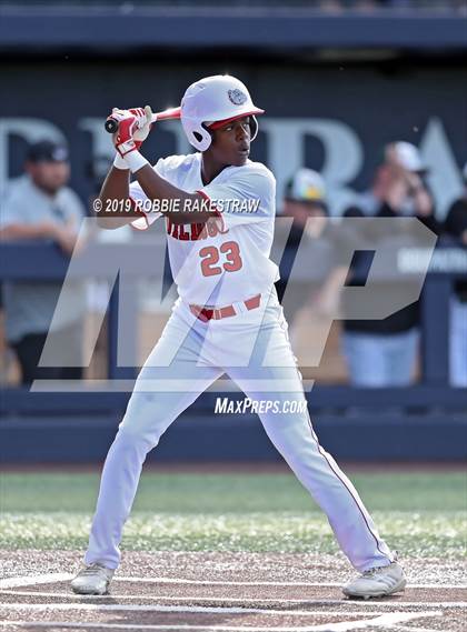 Thumbnail 1 in Kilgore vs. Benbrook Game 1 (UIL 4A Regional Finals) photogallery.