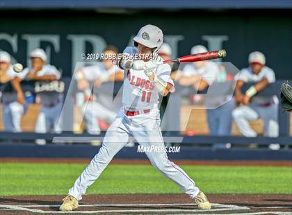 Thumbnail 1 in Kilgore vs. Benbrook Game 1 (UIL 4A Regional Finals) photogallery.