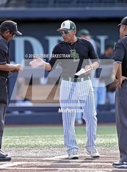 Thumbnail 2 in Kilgore vs. Benbrook Game 1 (UIL 4A Regional Finals) photogallery.