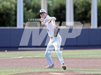 Thumbnail 3 in Kilgore vs. Benbrook Game 1 (UIL 4A Regional Finals) photogallery.