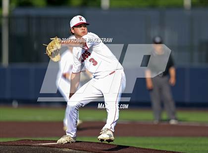 Thumbnail 3 in Kilgore vs. Benbrook Game 1 (UIL 4A Regional Finals) photogallery.