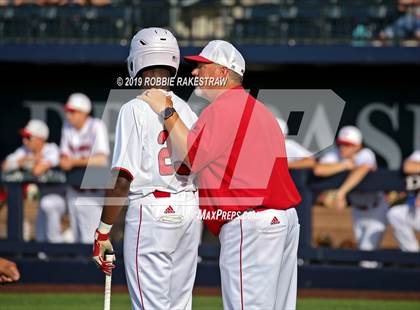 Thumbnail 2 in Kilgore vs. Benbrook Game 1 (UIL 4A Regional Finals) photogallery.