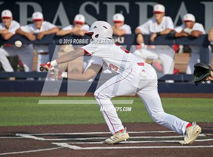 Thumbnail 1 in Kilgore vs. Benbrook Game 1 (UIL 4A Regional Finals) photogallery.