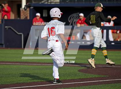 Thumbnail 3 in Kilgore vs. Benbrook Game 1 (UIL 4A Regional Finals) photogallery.
