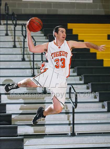 Thumbnail 2 in Roseville vs Bear River (Common Good Classic) photogallery.