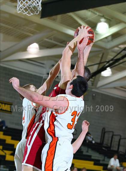 Thumbnail 2 in Roseville vs Bear River (Common Good Classic) photogallery.