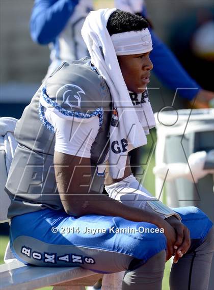 Thumbnail 2 in Los Angeles vs Monroe (CIF D3 Final) photogallery.