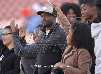Thumbnail 3 in Los Angeles vs Monroe (CIF D3 Final) photogallery.