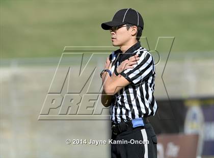 Thumbnail 1 in Los Angeles vs Monroe (CIF D3 Final) photogallery.