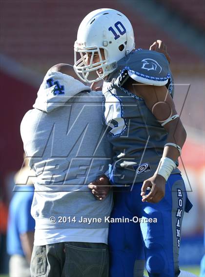 Thumbnail 1 in Los Angeles vs Monroe (CIF D3 Final) photogallery.