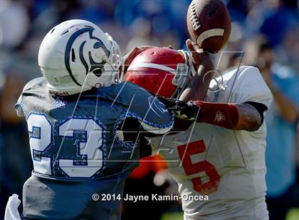 Thumbnail 2 in Los Angeles vs Monroe (CIF D3 Final) photogallery.