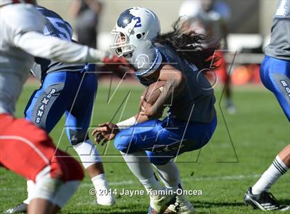 Thumbnail 3 in Los Angeles vs Monroe (CIF D3 Final) photogallery.