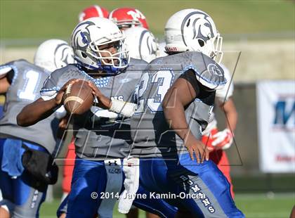 Thumbnail 2 in Los Angeles vs Monroe (CIF D3 Final) photogallery.
